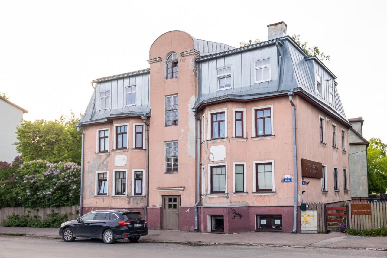 Artists Apartment Near Telliskivi Creative Centre Ταλίν Εξωτερικό φωτογραφία